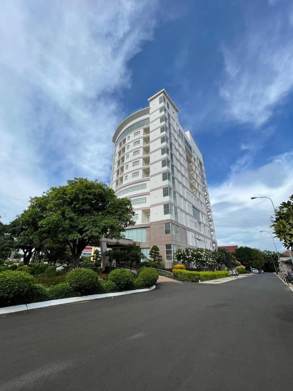 Dakruco Hotel Буонметхуот Екстер'єр фото