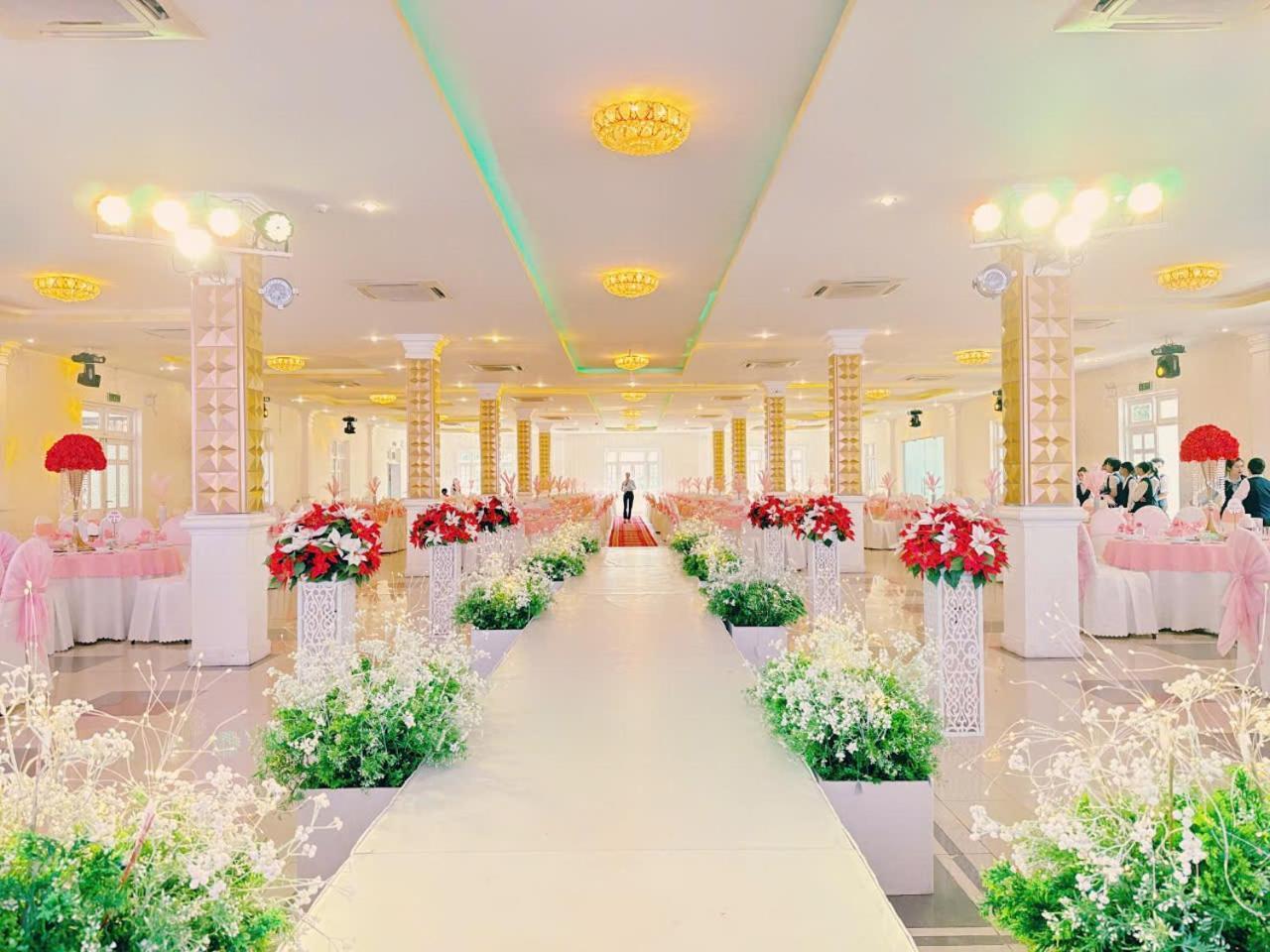 Dakruco Hotel Буонметхуот Екстер'єр фото