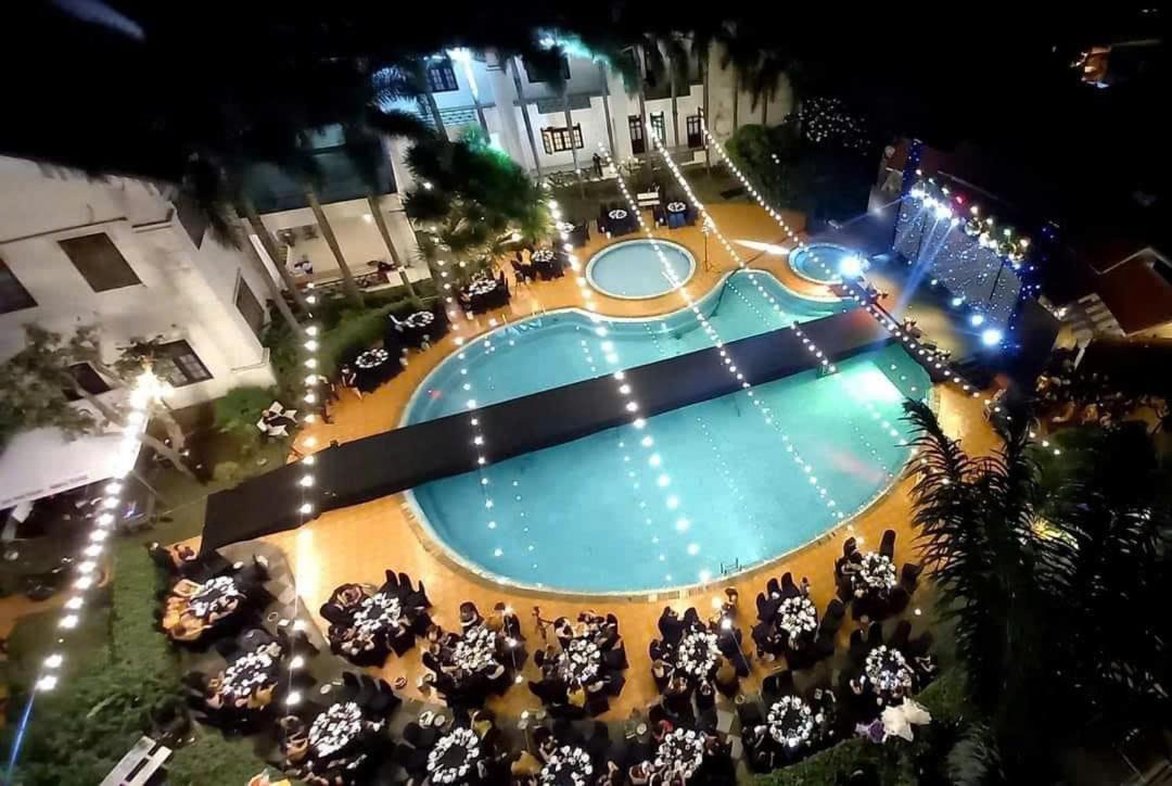 Dakruco Hotel Буонметхуот Екстер'єр фото